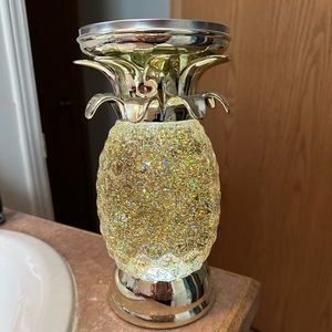 Bath and body works 3 wick candle holder pineapple